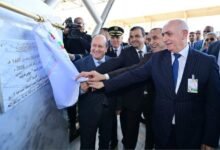 الوزير الأول يُدشن المقر الجديد للمديرية الجهوية للمنطقة الصناعية بآرزيو