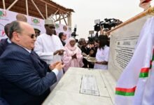 نيامي: الوزير الأول يضع حجر الأساس لمحطة توليد الكهرباء