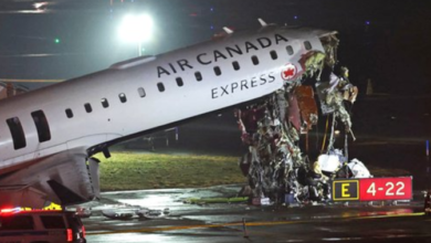 وفاة طيار ومساعده في تصادم طائرة ومركبة إطفاء بنيويورك