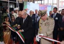 الرئيس تبون يزور أجنحة المؤسسات الوطنية والأجنبية بمعرض الجزائر الدولي