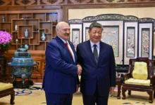 الرئيس الصيني يجتمع بنظيره البيلاروسي في بكين