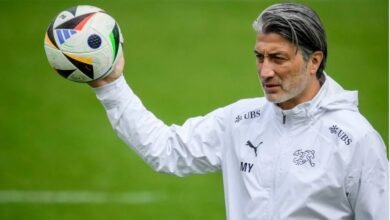 مدرب سويسرا يحذر لاعبيه: "الجـــزائر منتخب مثير للاهتمــــــــــام"