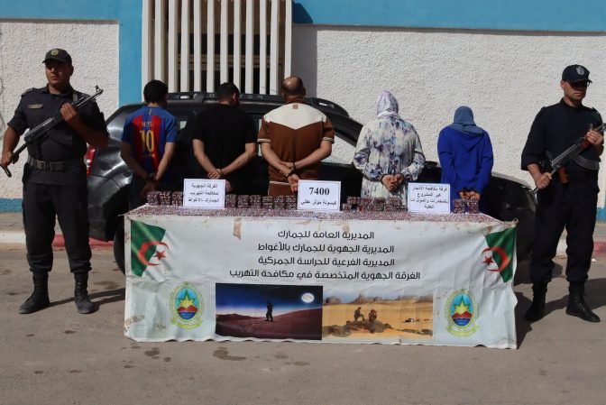 الأغواط : حجز 7400 قرص مهلوس وتوقيف 5 أشخاص