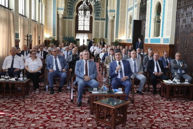 تنصيب لجنة مشتركة لمتابعة وتحسين خدمة المياه بولايات الوسط