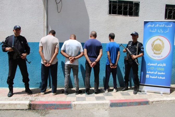 تفكيك عصابة أحياء تنشط في البليدة