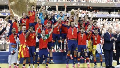 عملاق أوروبي يفكر في اقتناص بطل العالم