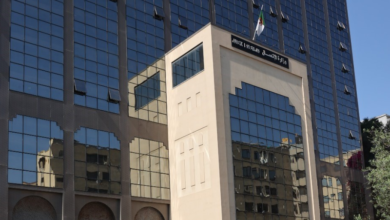 وزارة الإتصال تدعو وسائل الإعلام للإلتزام بأعلى درجات المسؤولية والمهنية