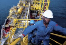 نيجيريا : جذب 50 مليار دولار استثمارات في النفط والغاز البحري بحلول 2030
