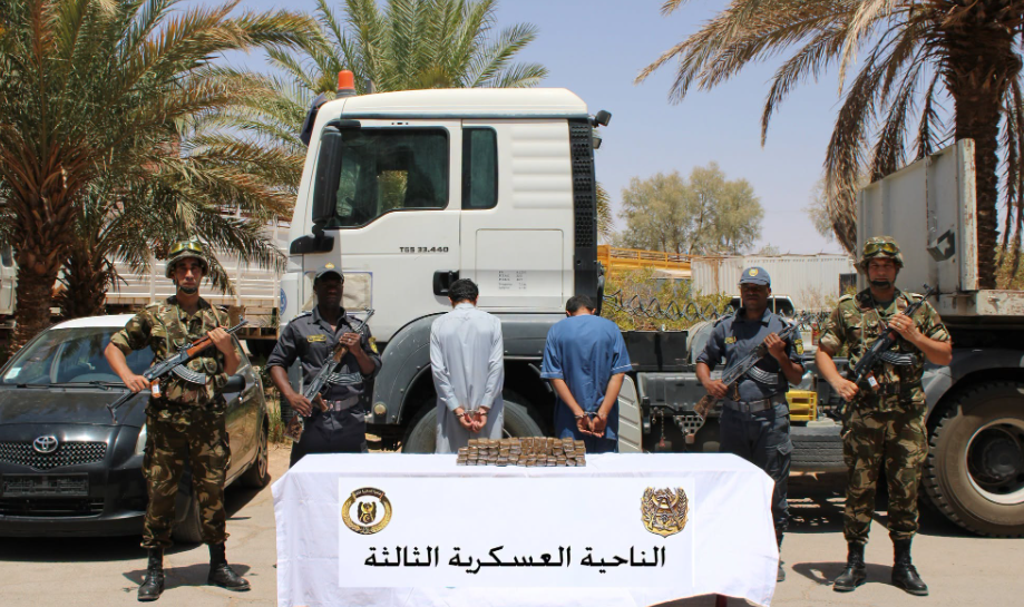 الجيش الوطني الشعبي يوقف 4 عناصر دعم للجماعات الإرهابية